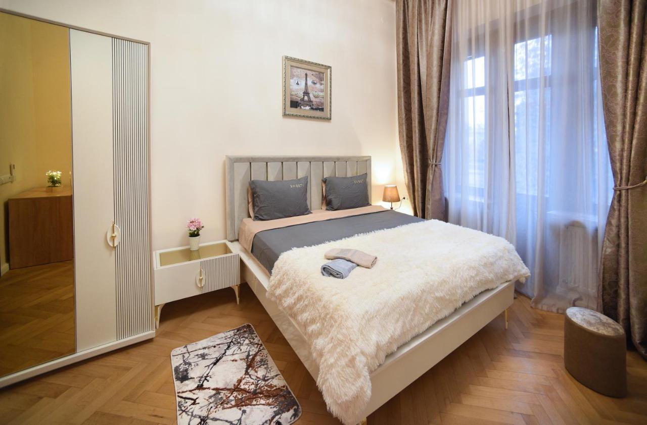 City Lux Hotel 第比利斯 外观 照片