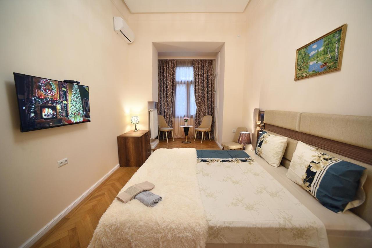 City Lux Hotel 第比利斯 外观 照片