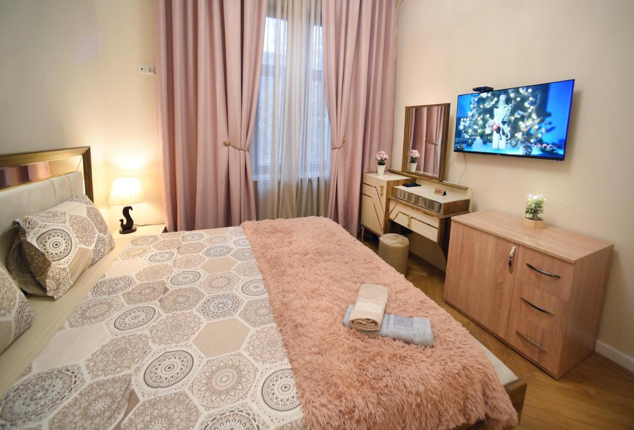 City Lux Hotel 第比利斯 外观 照片